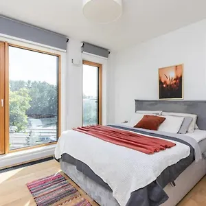 Superapart Okrzei 2, Urban Oasis With Views Apartament